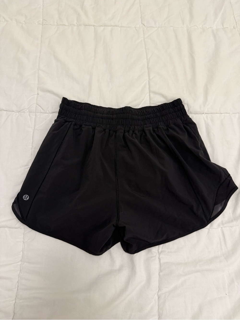 lululemon Hotty Hot Shorts 4” - Picture 1 of 2